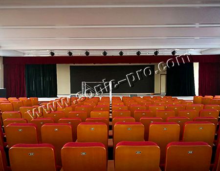 山东省聊城花园路小学多功能厅